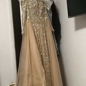 A beautiful champagne dress